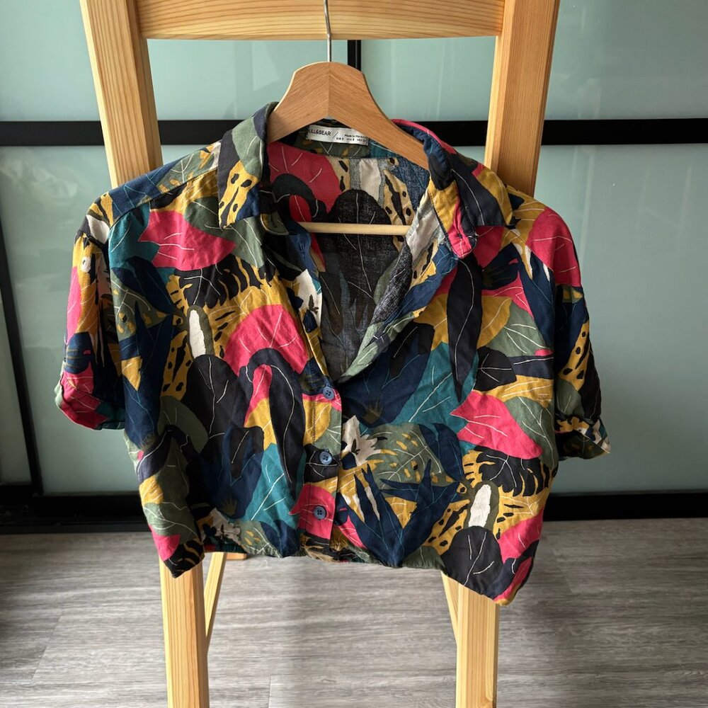 Pull & Bear Cropped Button Down - Women's S